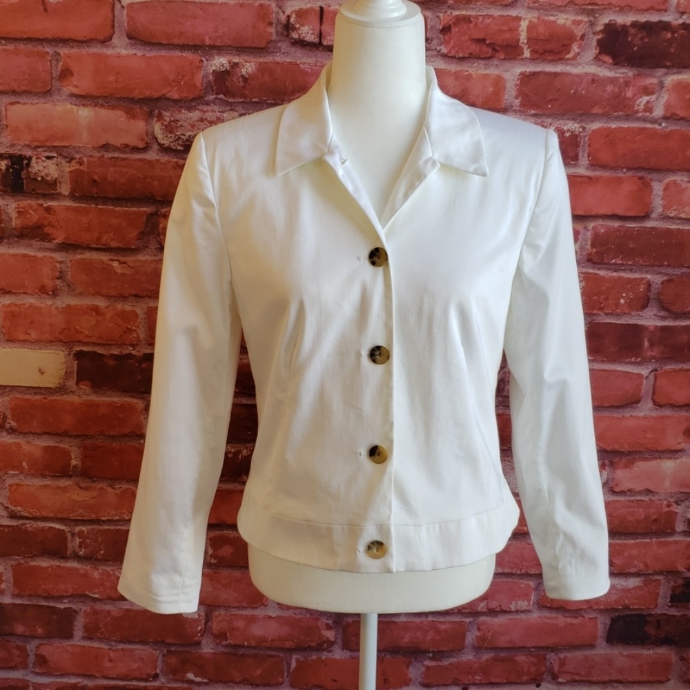 Sag Harbor white jacket